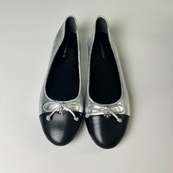Tory Burch Leather Silver Black Cap Toe Double T Bow Ballet Flats 6 - Picture 3 of 10
